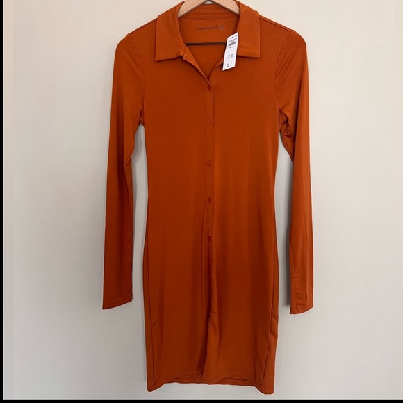 Abercrombie & Fitch Dresses & Skirts - NWT A&F Abercrombie Women’s shirtdress rust size small tall s long sleeve fall